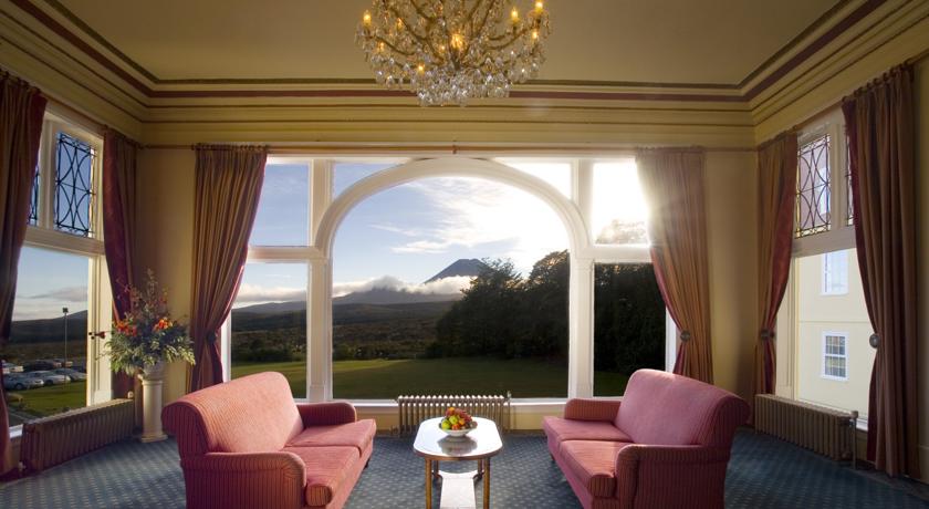 Chateau Tongariro Hotel
