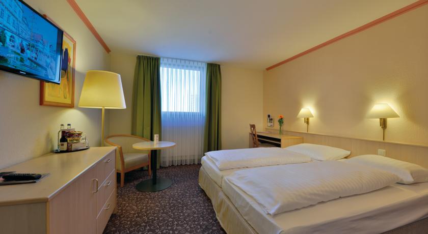 AMBER HOTEL Leonberg / Stuttgart